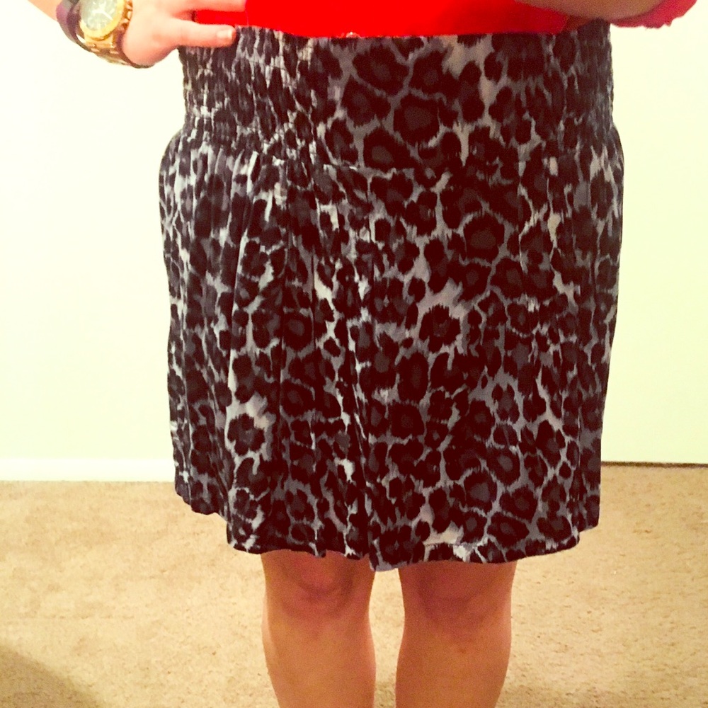 Leopard print Mini skirt.