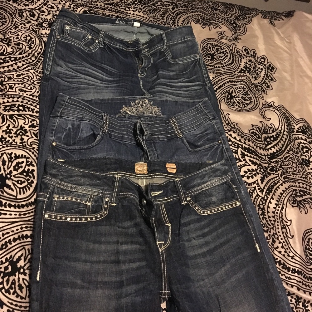 3 pairs of jeans 🌹bundle🌹