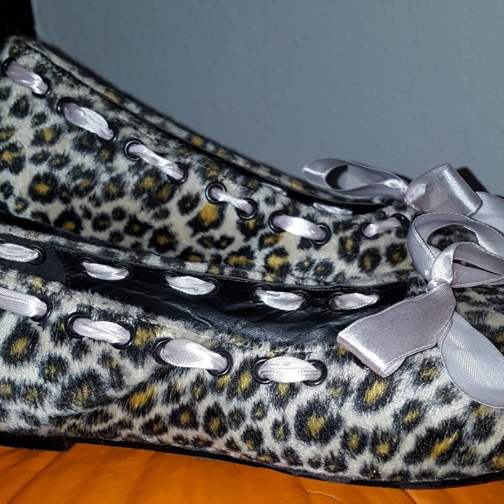 Daisy-20, Fuzzy leopard print flats.