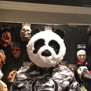 Meet your Posher, Tanner