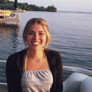 Meet your Posher, Elizabeth