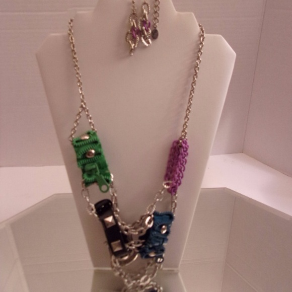 NWT DESIGNER FUNKY EFM NECKLACE EARRINGS & BRACELE - Picture 2 of 7