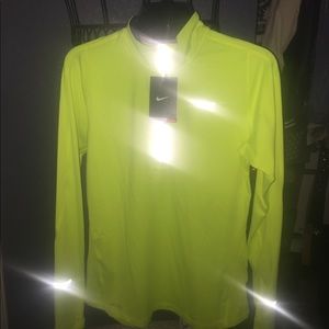 BRAND NEW NIKE DRI-FIT PULLOVER
