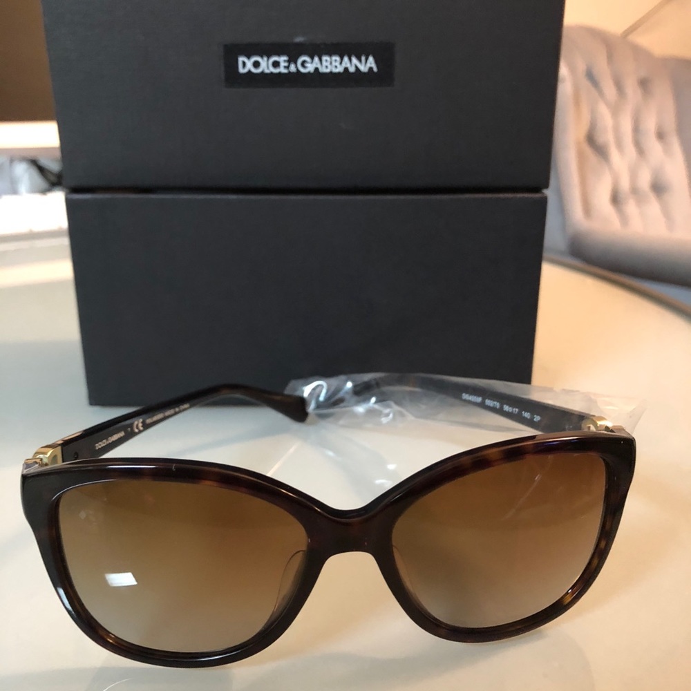 Dolce and Gabbanna Sun glasses