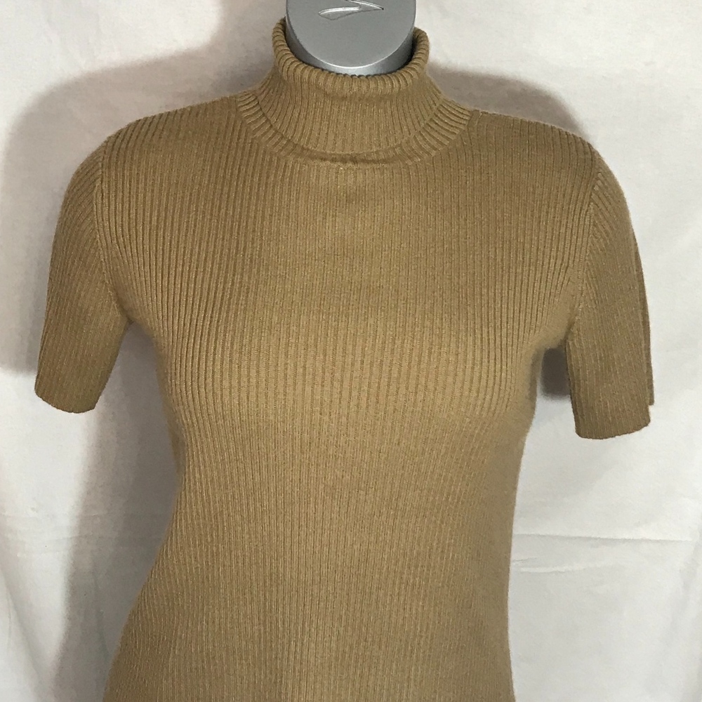 Dialogue Women's Brown Turtle Neck - Medium