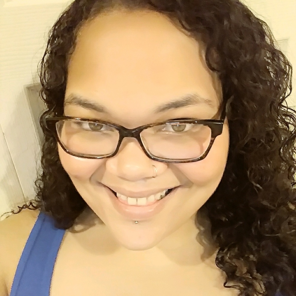 Meet your Posher, Ally