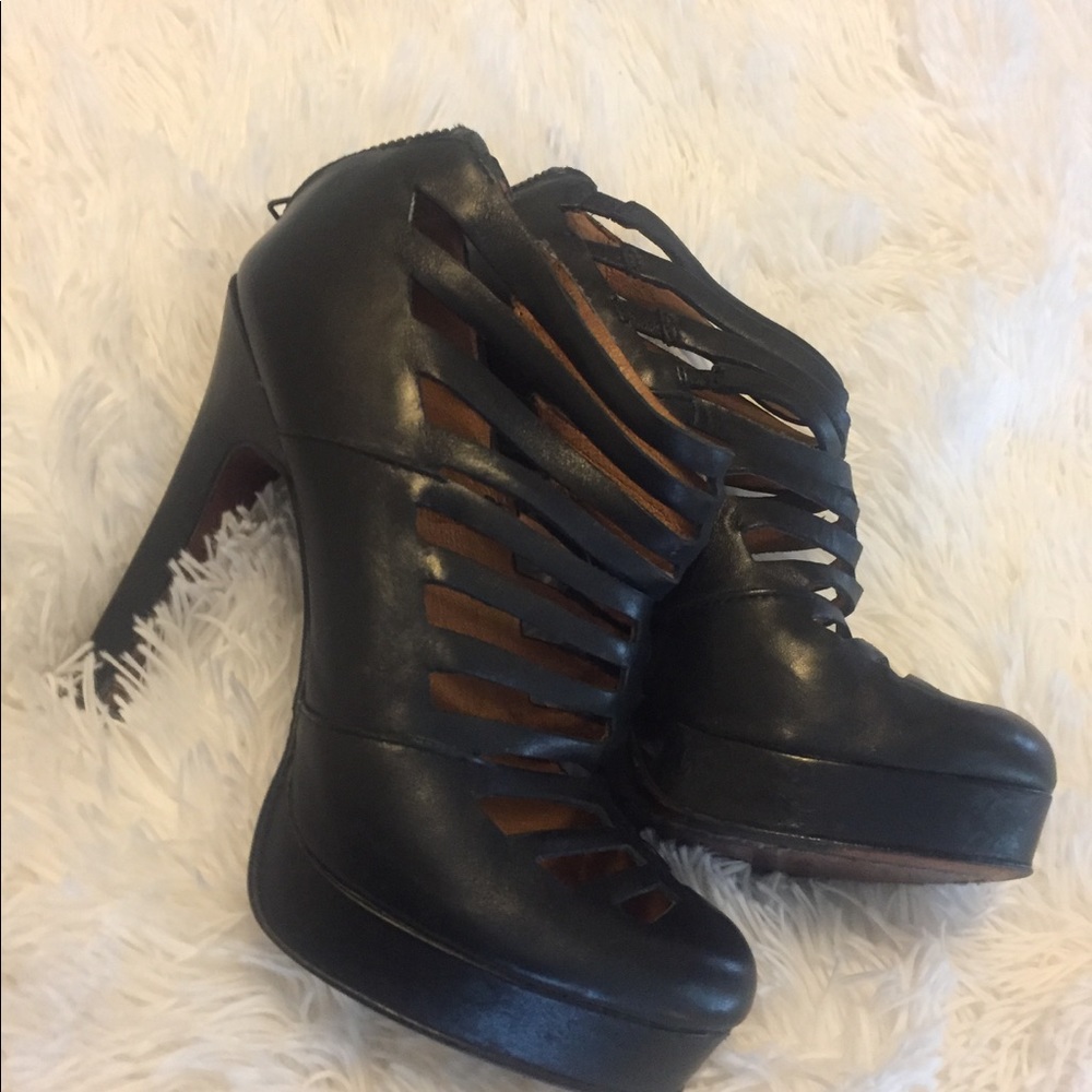 Italian leather cage bootie