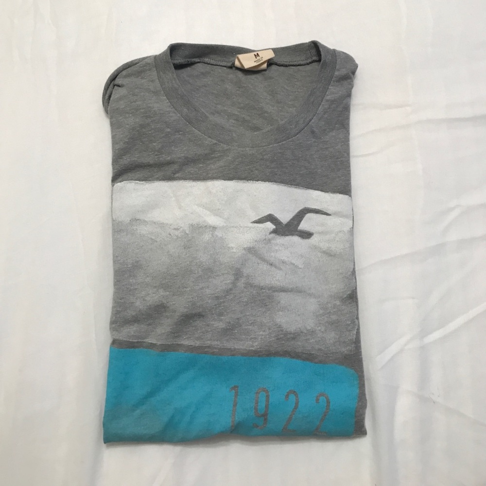 Hollister T-shirt
