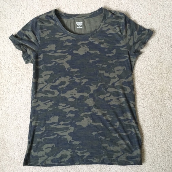 Large Mossimo Camo Boyfriend Fit Tshirt 