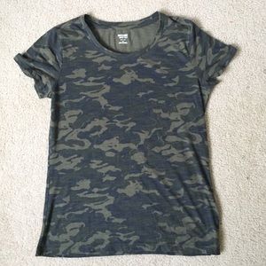 Women’s Large Mossimo Camo Boyfriend Fit T-Shirt