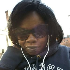 Meet your Posher, Tasha