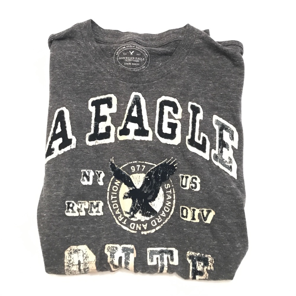 American Eagle T-shirt