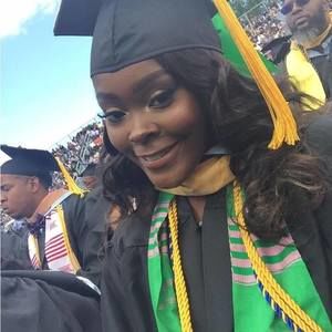 Meet your Posher, Alexandria