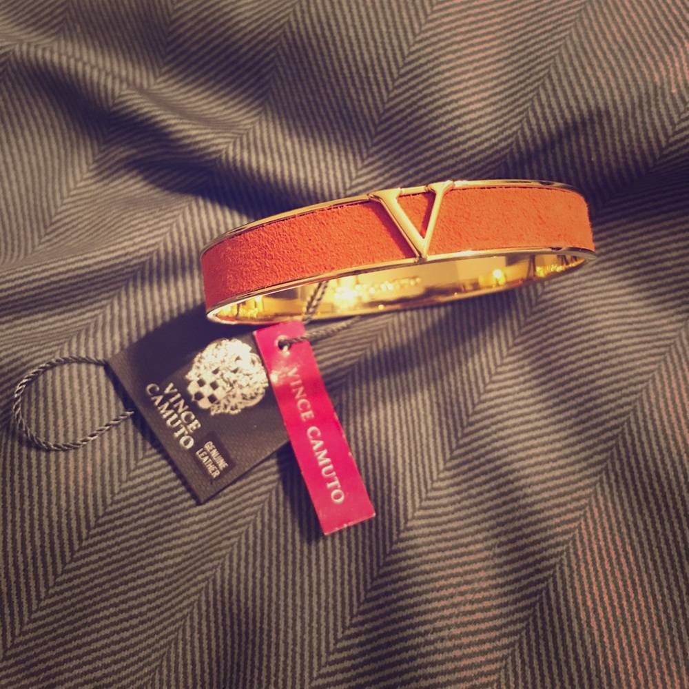 NWT Vince Camuto Leather Bangle