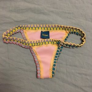Kiini small bikini bottom
