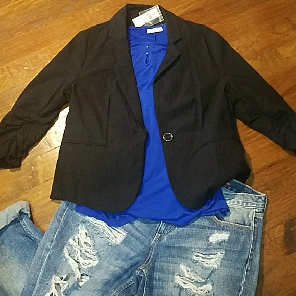 Women's top - Picture 2 of 5