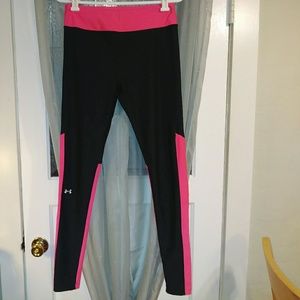 UNDER ARMOUR HeatGear pink black leggings