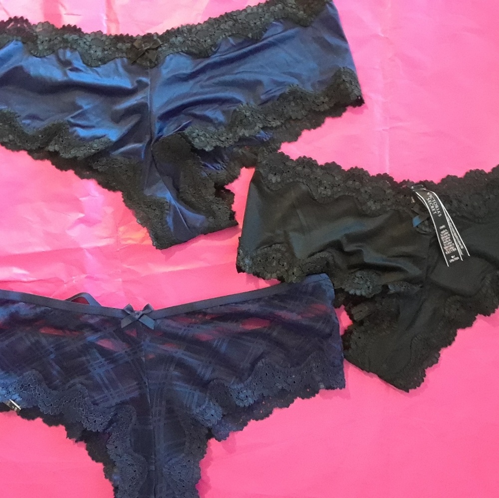 Victoria's Secret M Cheeky Bundle