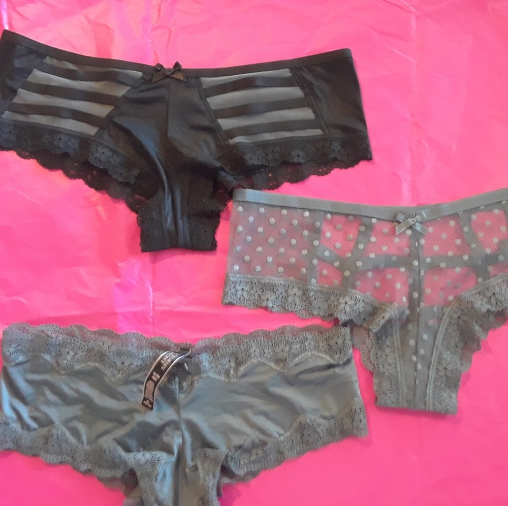 Victoria's Secret M Cheeky Bundle