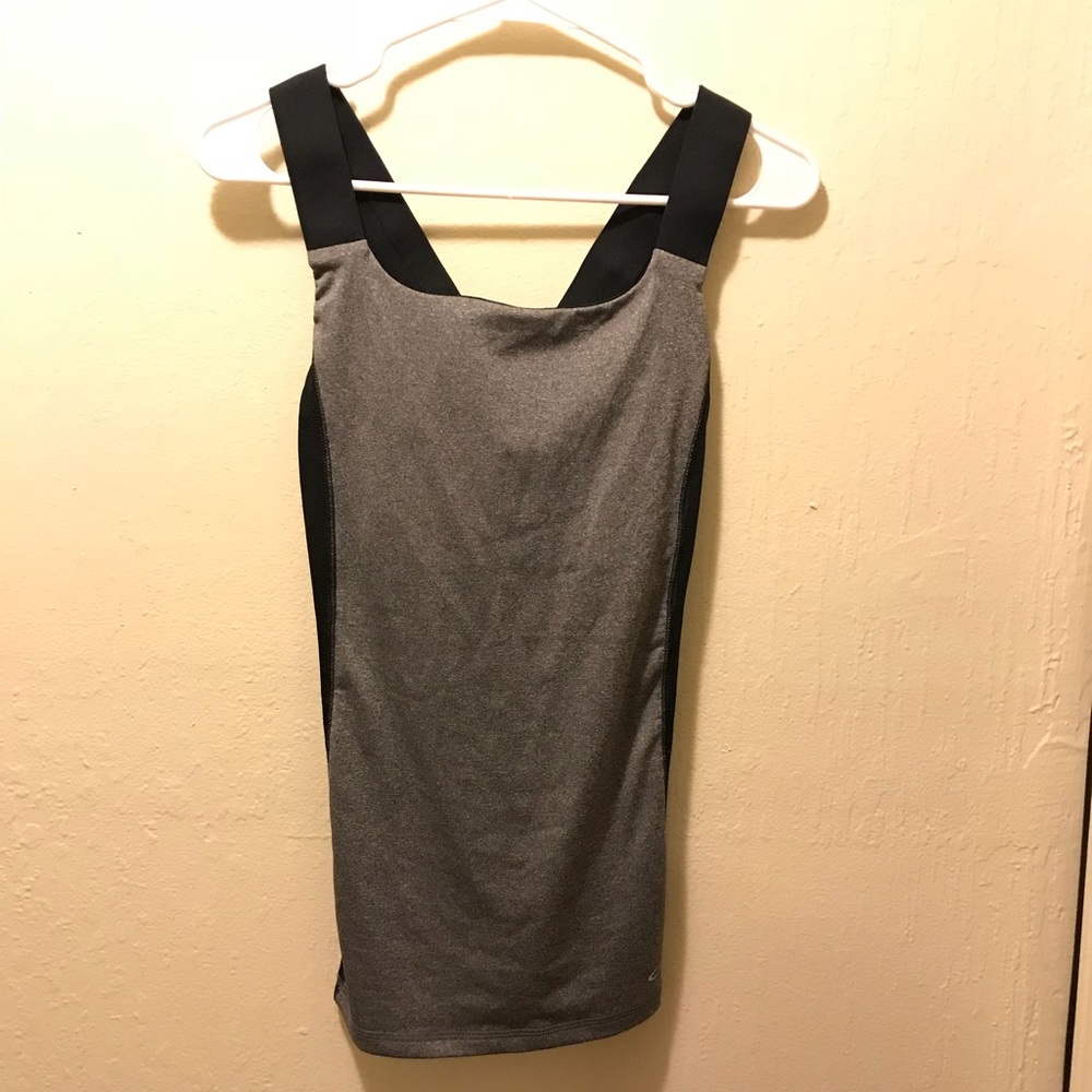 Champion workout top
