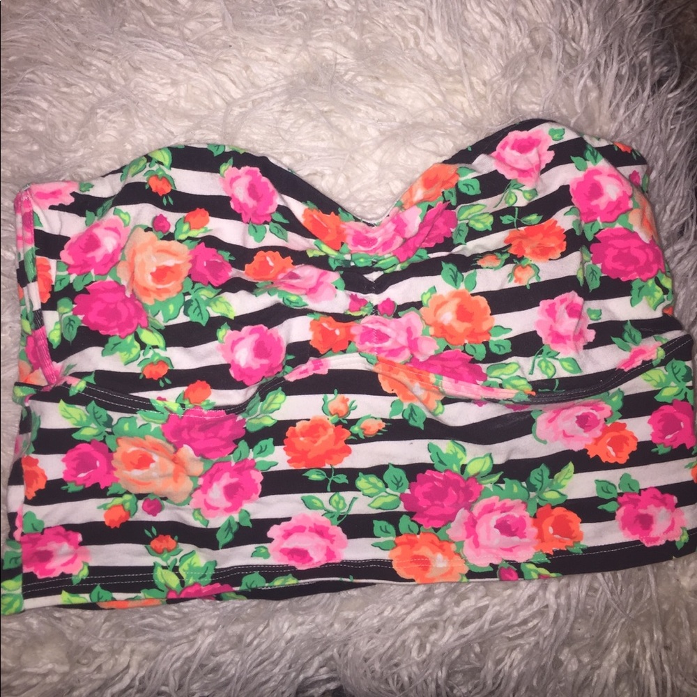 VS Pink Long line Bandeau/Crop top size Medium
