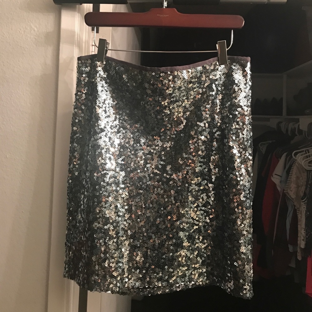 Sequence skirt