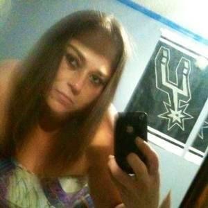 Meet your Posher, Dorena