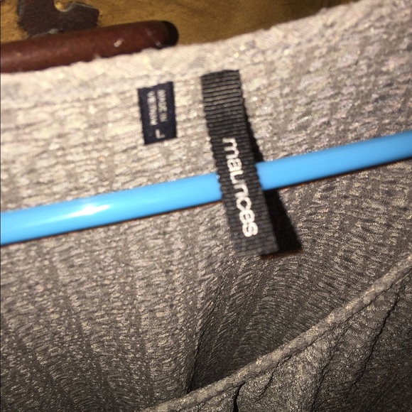 Gray women's top - Picture 2 of 4