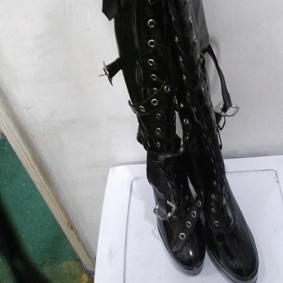 thigh high buckle boots