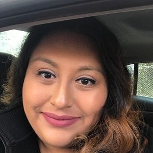 Meet your Posher, Gaby