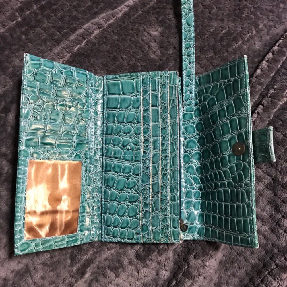 Split Wallet - Picture 2 of 3