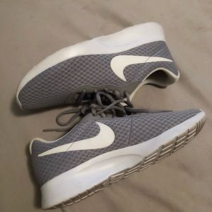 Nike Women’s Tanjun Sneakers