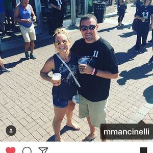 Meet your Posher, Alexis