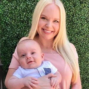 Meet your Posher, Tiffany