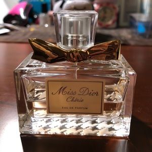 Miss Dior Cherie