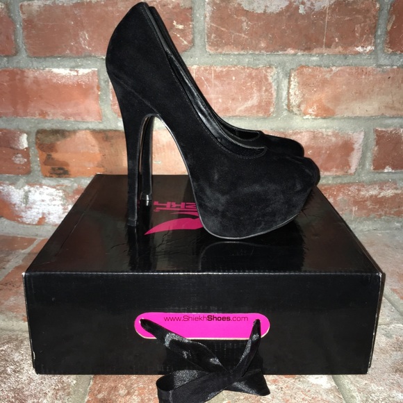 Sold - Picture 3 of 6