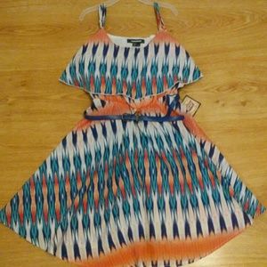 New w/tags Womens sleeveless geometric mini dress