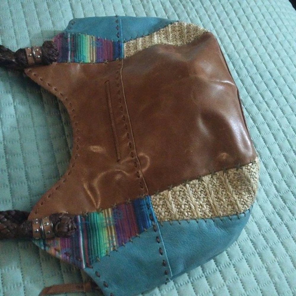The Sak Indio Satchel