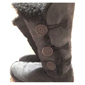 Ugg boots size 8
