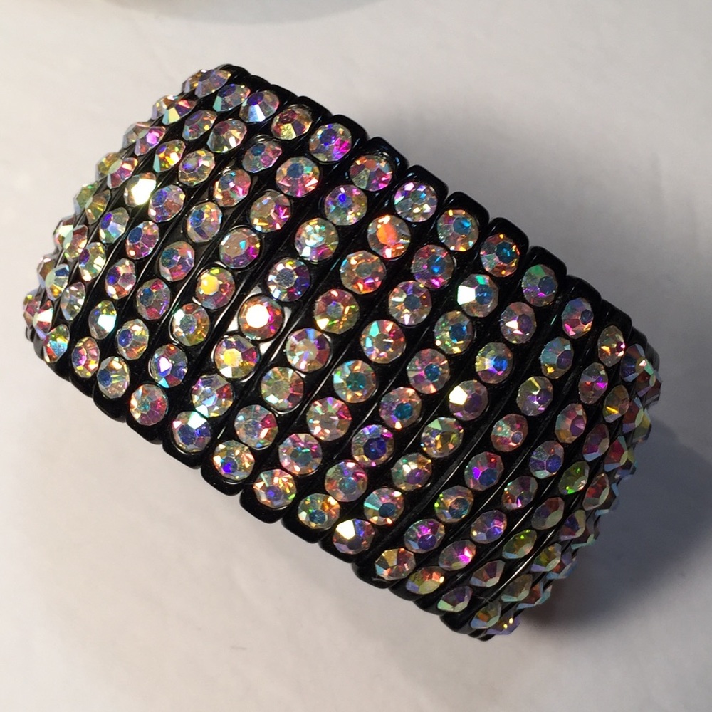 Fashion AB Crystal/Black bracelet