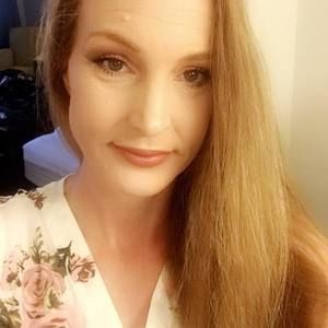 Meet your Posher, Angie