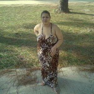 Meet your Posher, Tia