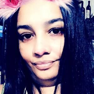 Meet your Posher, Luisa