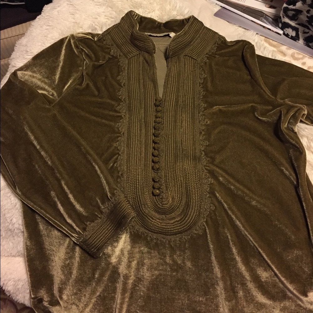 Gold velvet neru tunic .