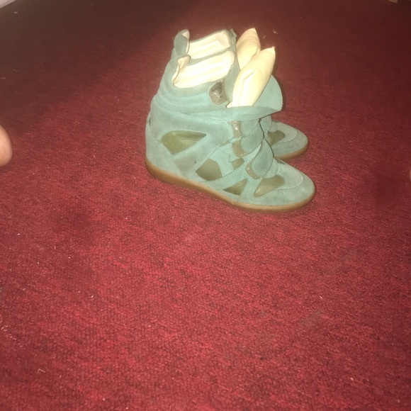 Authentic Isabel Marant Suede mint wedge sneakers - Picture 3 of 4