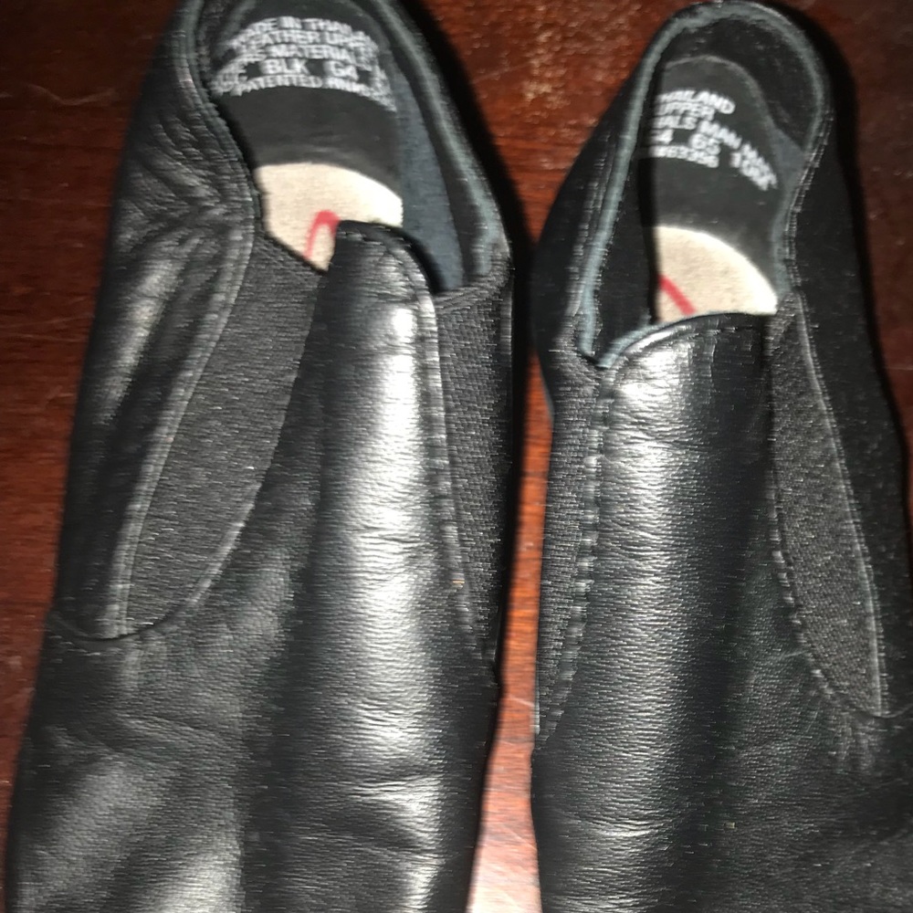 Preowned children’s jazz shoes 10