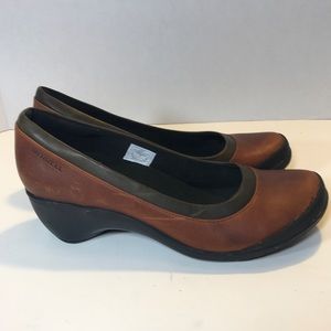 Merrell Women's Femmes Brown Wedge Slip On Sz 9.5