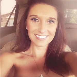 Meet your Posher, Shawna