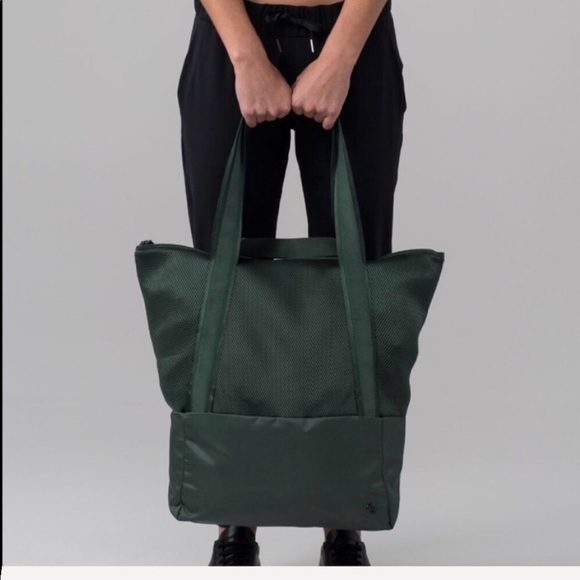 Sold out, thank you. - Picture 3 of 8