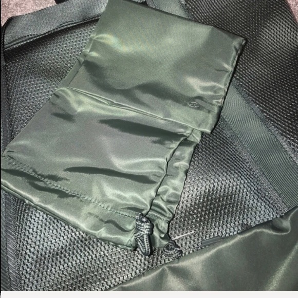 Sold out, thank you. - Picture 7 of 8